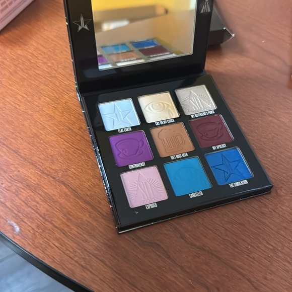 Jeffree star mini controversy eyeshadow, palette brand new - Picture 2 of 3